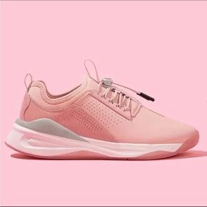 Clove Nursing Shoes Sneakers Pink Women’s Size 8.5 Men’s 7